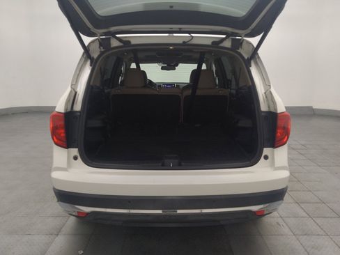 Used 2016 Honda Pilot Touring image 29