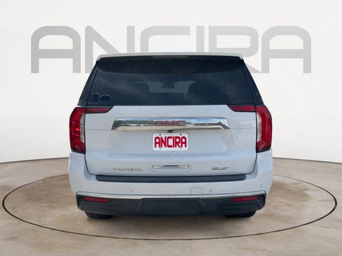 Used 2023 GMC Yukon SLT w/ SLT Premium Package RWD image 9