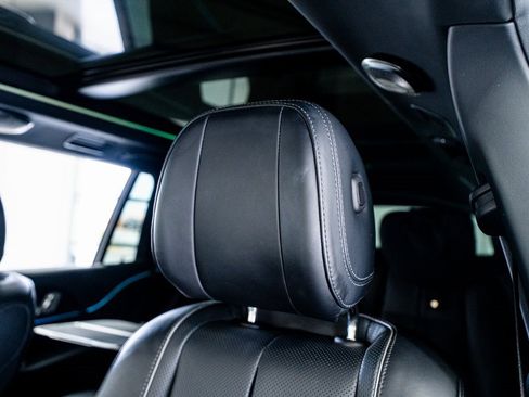 Used 2021 Mercedes-Benz Maybach GLS 600 Maybach GLS 600 image 42