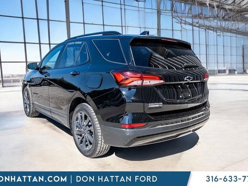 Used 2022 Chevrolet Equinox RS w/ LPO, Floor Liner Package image 27