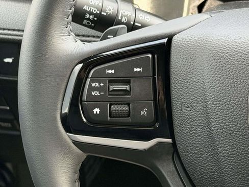 Used 2026 Honda Odyssey EX-L image 19