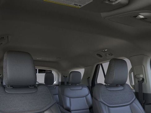 New 2026 Ford Explorer Active w/ Active Comfort Package image 22