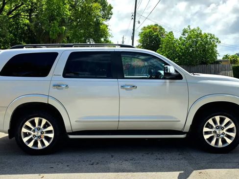 Used 2015 Toyota Sequoia Platinum RWD image 15