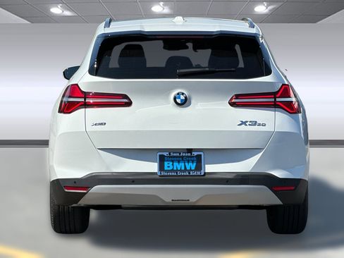 Used 2025 BMW X3 xDrive30i w/ Convenience Package image 9