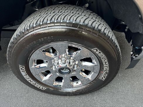 Used 2019 Ford F250 Lariat w/ Chrome Package AWD/4WD image 43