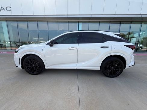 Used 2024 Lexus RX 500h F Sport w/ Convenience Package AWD/4WD image 2