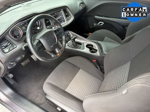 Used 2023 Dodge Challenger R/T Scat Pack RWD image 4