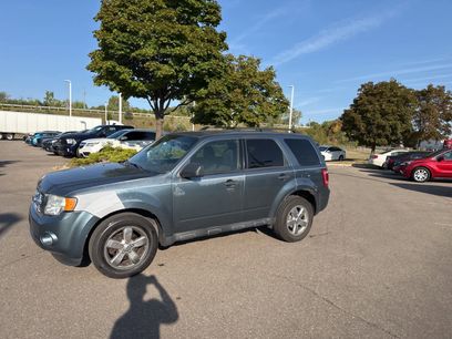 Used 2010 Ford Escape XLT