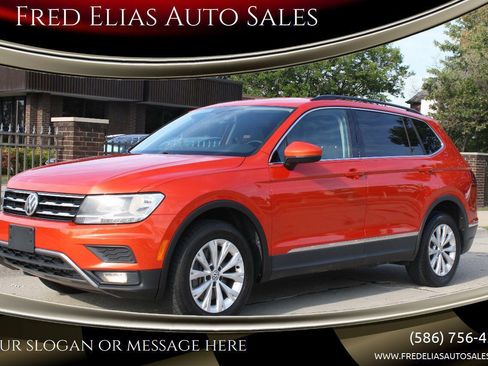 Used 2018 Volkswagen Tiguan SE FWD image 1
