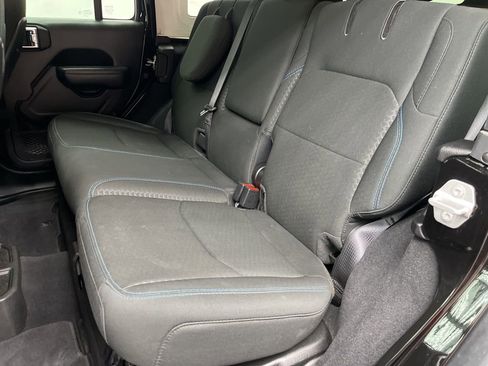 Used 2025 Jeep Wrangler Unlimited Rubicon 4xe w/ Safety Group image 7