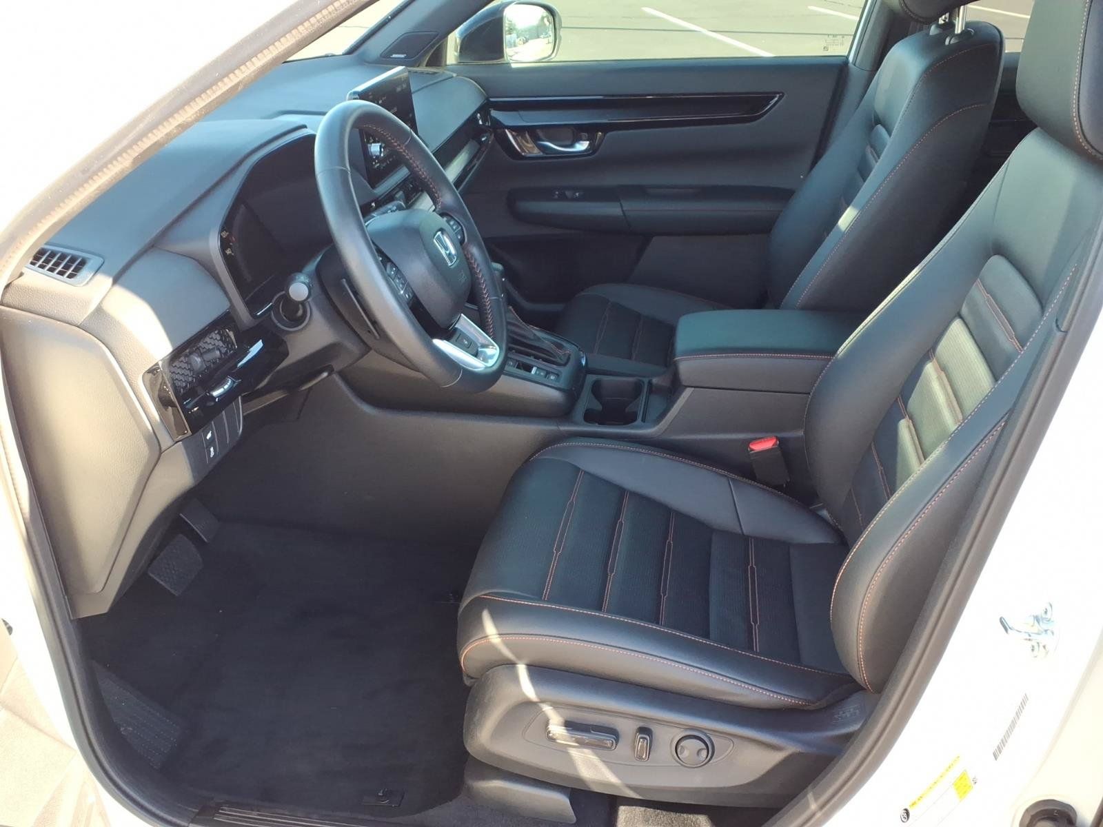 Used 2025 Honda CR-V Sport Touring image 15