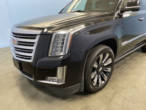 Used 2016 Cadillac Escalade Platinum image 54