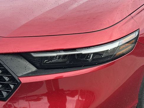 Used 2023 Honda Accord EX image 11