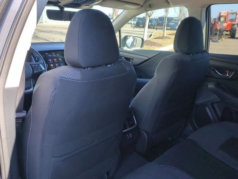 Used 2023 Subaru Outback Premium image 17