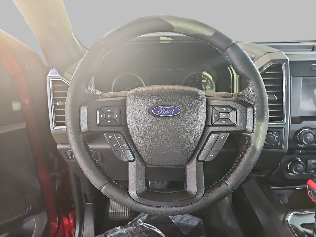 Used 2016 Ford F150 XLT w/ Equipment Group 302A Luxury AWD/4WD image 22