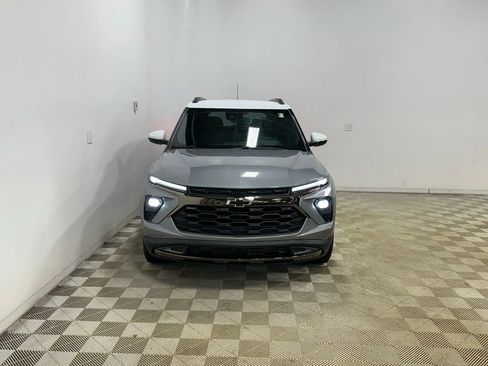 Certified 2025 Chevrolet TrailBlazer ACTIV w/ Convenience Package image 2
