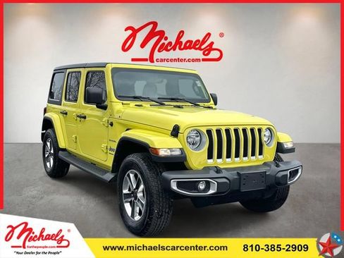 Used 2023 Jeep Wrangler Unlimited Sahara w/ Cold Weather Group AWD/4WD image 1