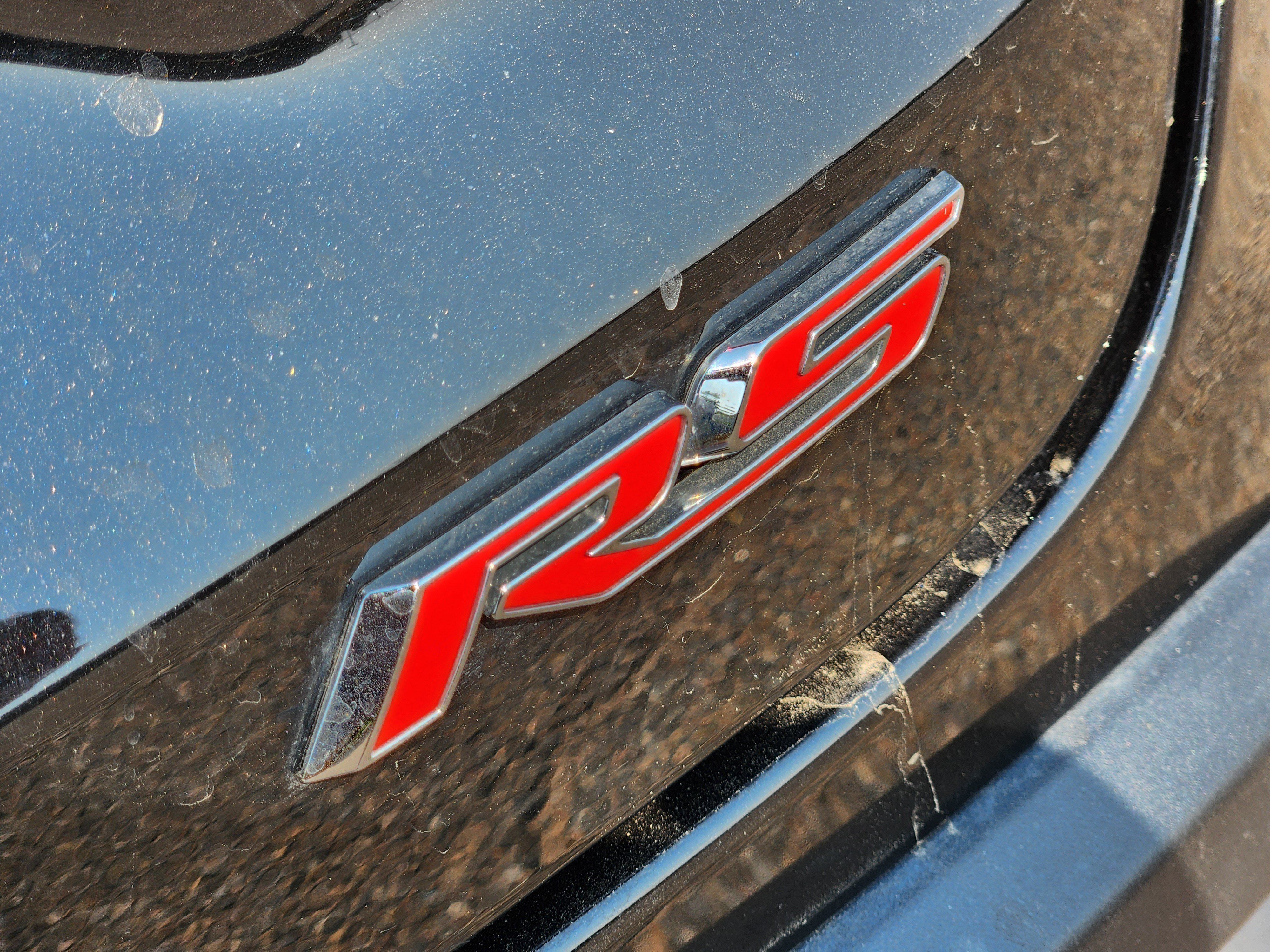 Used 2024 Chevrolet Trax RS w/ Sunroof Package FWD image 8
