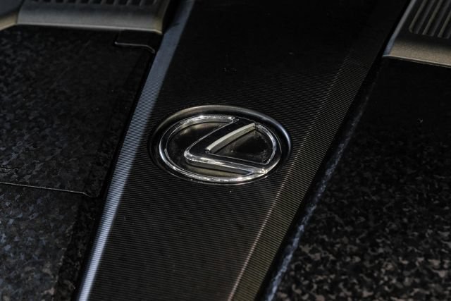 Used 2018 Lexus LS 500 w/ Accessory Package (Z1) RWD image 74