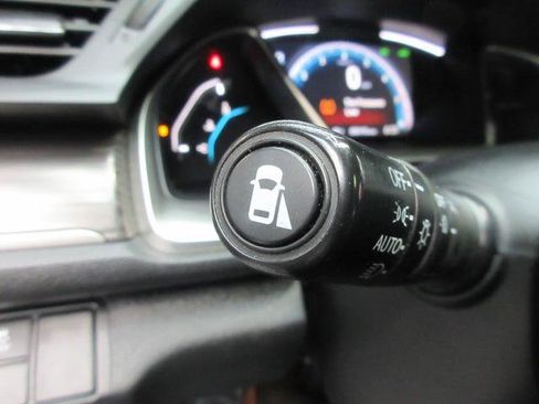 Used 2019 Honda Civic EX image 19