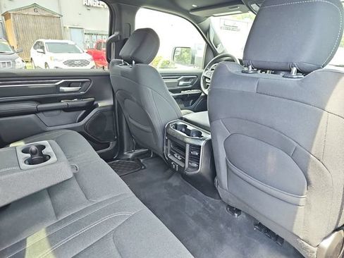Used 2019 RAM 1500 Big Horn AWD/4WD image 11
