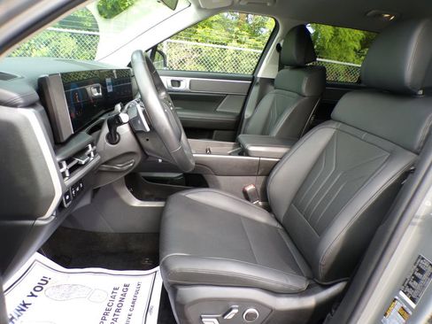 Certified 2025 Hyundai Santa Fe SEL AWD/4WD image 13
