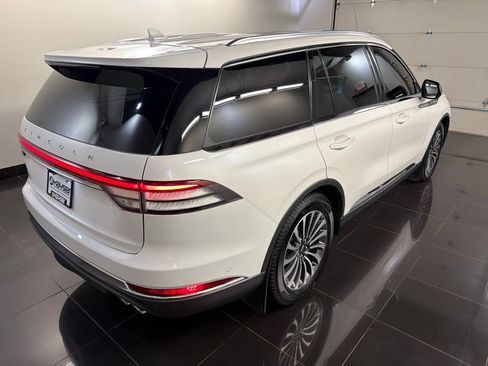 Used 2023 Lincoln Aviator Reserve w/ Equipment Group 201A AWD/4WD image 6