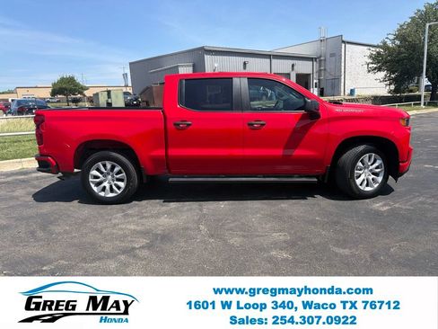 Used 2022 Chevrolet Silverado 1500 Custom RWD image 2