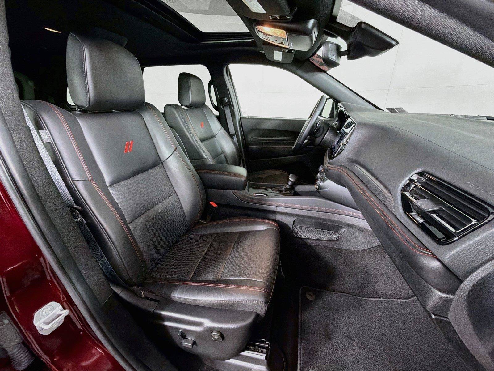 Used 2025 Dodge Durango GT AWD/4WD image 31