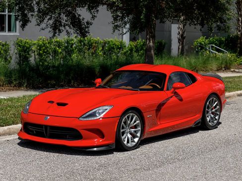 Used 2014 SRT Viper GTS w/ GTS Laguna Interior Package RWD image 21