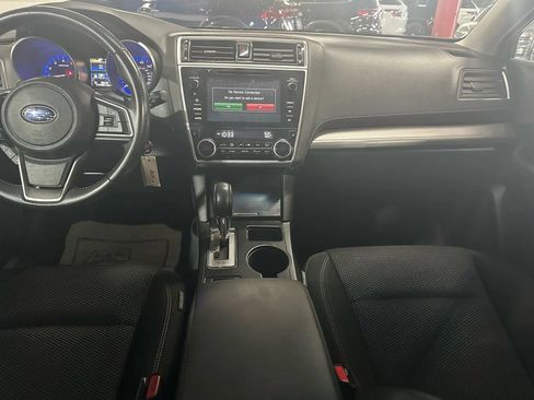 Used 2018 Subaru Outback 2.5i Premium AWD/4WD image 15