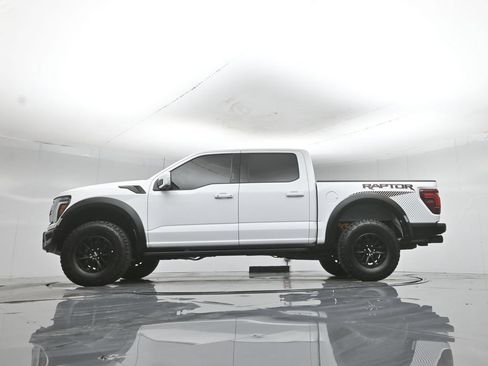 Used 2024 Ford F150 Raptor AWD/4WD image 8