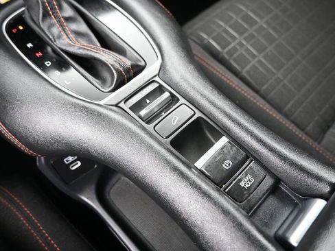 Certified 2024 Honda HR-V Sport image 19