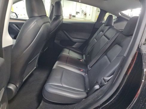 Used 2023 Tesla Model Y Long Range image 13