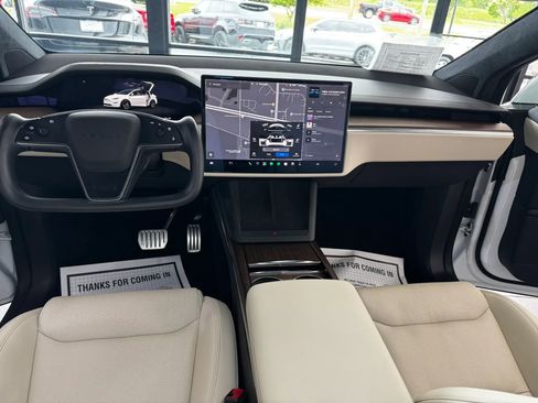 Used 2023 Tesla Model X AWD/4WD image 27