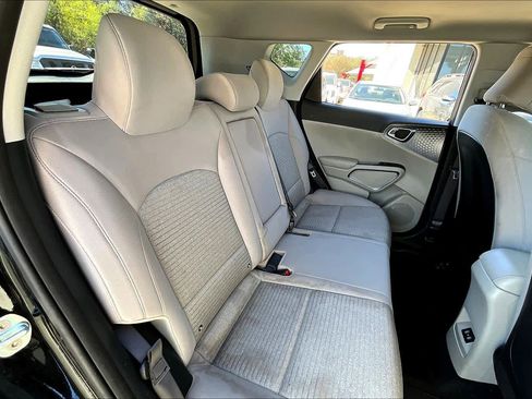 Certified 2023 Kia Soul EX image 19
