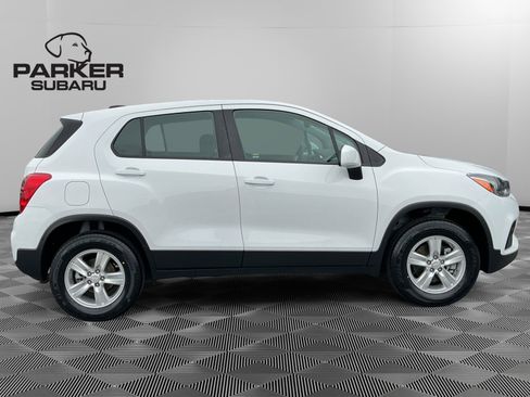 Used 2018 Chevrolet Trax LS image 6