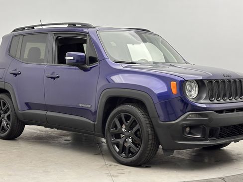 Used 2018 Jeep Renegade Altitude w/ Safety & Security Group image 3