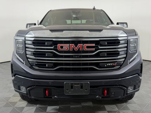 Used 2022 GMC Sierra 1500 AT4 w/ AT4 Premium Package AWD/4WD image 6