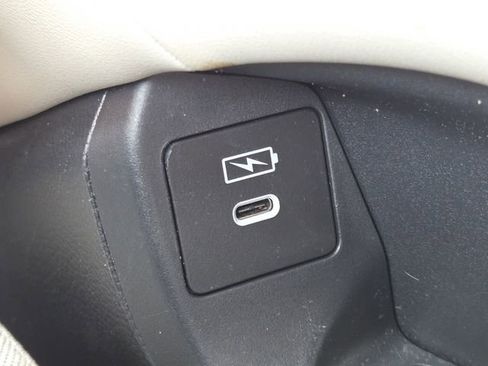 Used 2024 Honda HR-V LX image 7