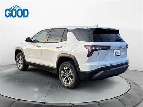 New 2026 Chevrolet Equinox LT image 3