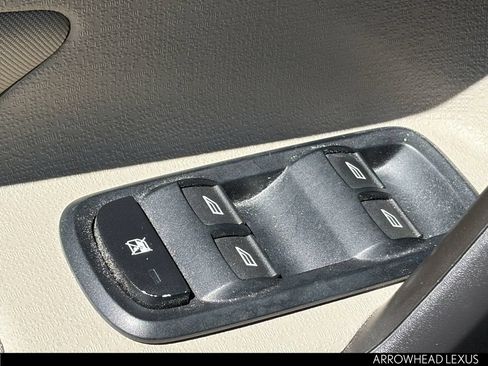 Used 2019 Ford Fiesta SE FWD image 7