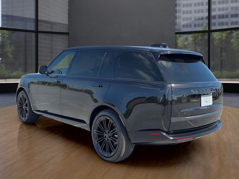 New 2026 Land Rover Range Rover Long Wheelbase SE AWD/4WD image 7
