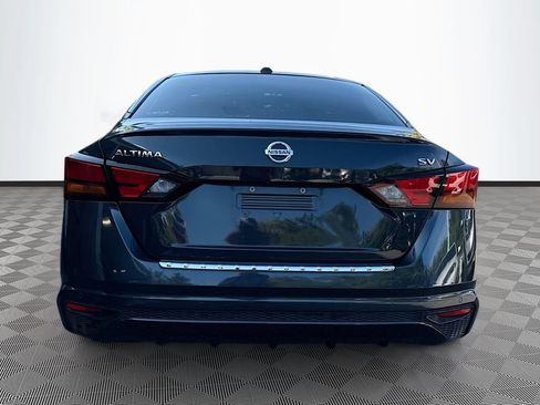 Used 2021 Nissan Altima 2.5 SV FWD image 5