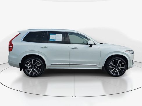 Used 2024 Volvo XC90 B5 Plus w/ Protection Package Premier AWD/4WD image 5