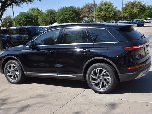 New 2026 Lincoln Corsair Premiere FWD image 10