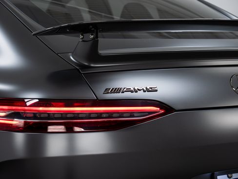 Used 2024 Mercedes-Benz AMG GT 63 image 33