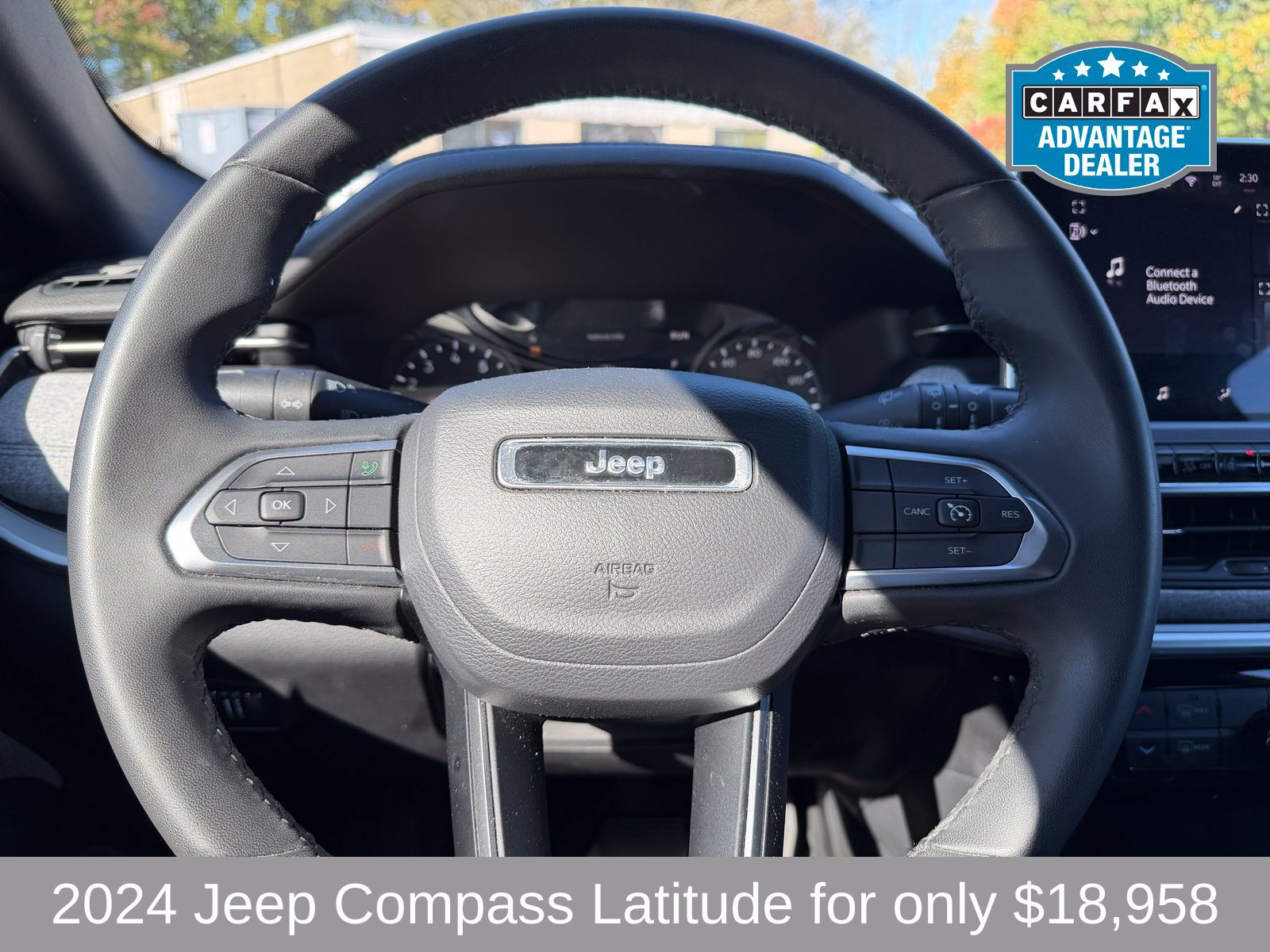 Used 2024 Jeep Compass Latitude AWD/4WD image 14