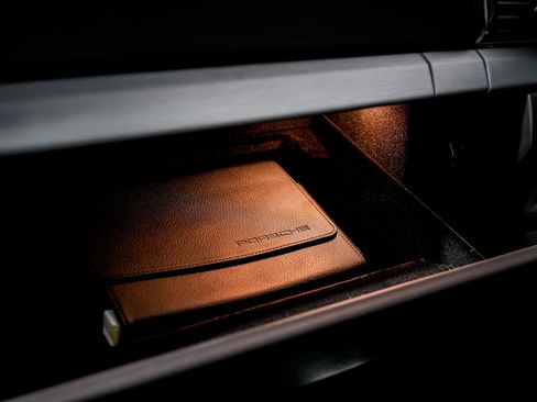 Used 2017 Porsche 911 Targa 4S image 19