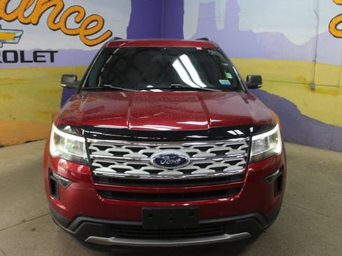 Used 2019 Ford Explorer XLT AWD/4WD image 7